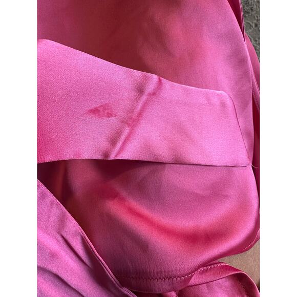 WEWOREWHAT Revolve Hot Pink Open Back Halter Top Sz. Large - Picture 8 of 9